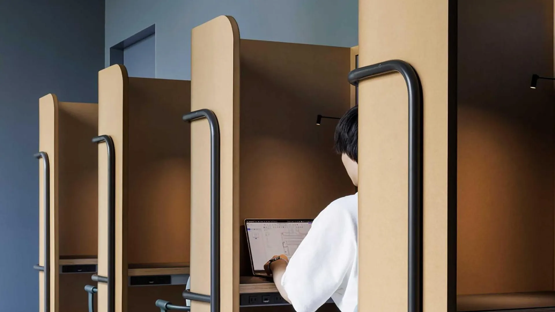 מלון קפסולה טוקיו 9H Nine Hours Shinagawa Station Sleep Lab For Men
